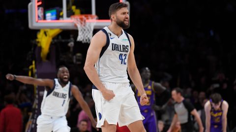 Maxi Kleber metió el punto ganador del partido.