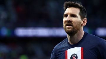 Messi fue abucheado al inicio y al término del partido contra Rennes.