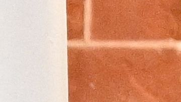 Justin Trudeau y su esposa, Sophie Grégoire Trudeau, saludan al presidente Joe Biden y a la primera dama, Jill Biden, en Rideau Cottage, la residencia de los primeros ministros.