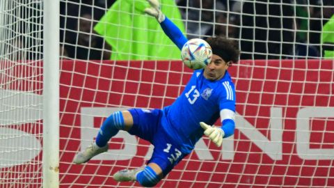 Ochoa fue el arquero titular de México ante Jamaica.