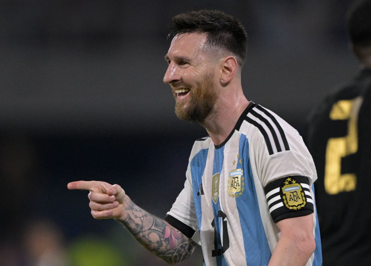 Argentina has fun with Curaçao and Messi scores a hat-trick to overcome the 100-goal barrier with the Albiceleste
