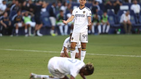 Al LA Galaxy le anularon 2 goles.