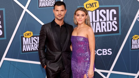 NASHVILLE, TENNESSEE - APRIL 11: Taylor Lautner and Taylor Dome attend the 2022 CMT Music Awards at Nashville Municipal Auditorium on April 11, 2022 in Nashville, Tennessee. (Photo by Mike Coppola/Getty Images)