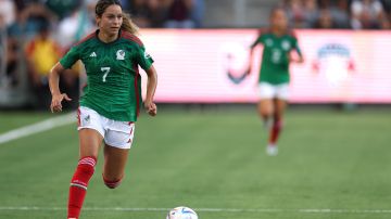 Scarlett Camberos con la Selección de México en la Copa Angelina 2022.