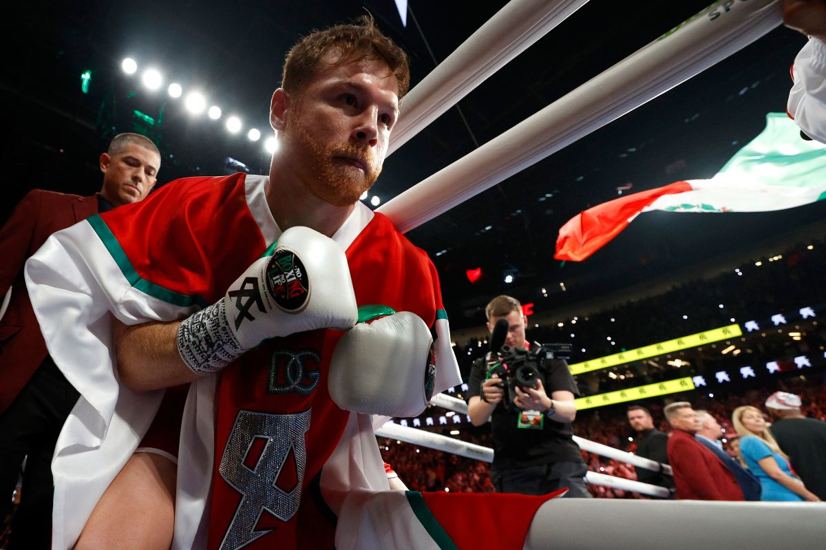 Given the public’s rejection of the Mexican soccer team, Canelo Álvarez believes that the entire team has to “think big”