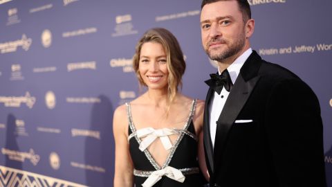 SANTA MONICA, CALIFORNIA - OCTOBER 08: (L-R) Jessica Biel and Justin Timberlake attend the 2022 Children’s Hospital Los Angeles Gala at the Barker Hangar on October 08, 2022 in Santa Monica, California. (Photo by Matt Winkelmeyer/Getty Images for Children's Hospital Los Angeles)