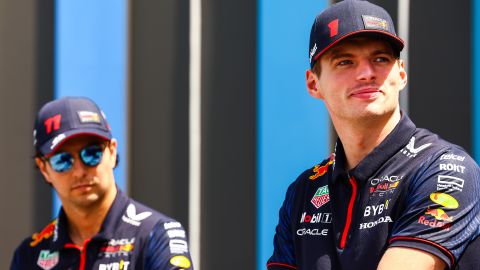 Sergio Pérez y Max Verstappen.