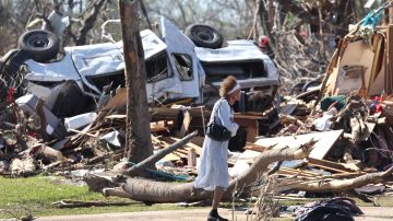 El desastre causado por un tornado en Mississippi esta semana, ilustra la destrucción de estos fenómenos naturales.