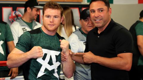 Canelo Álvarez y Oscar de la Hoya.