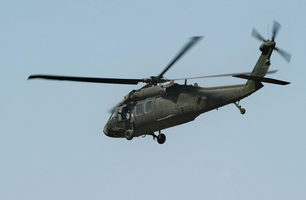 9 dead when two US Army Black Hawk helicopters crash in Kentucky