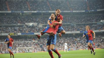 Alves y Piqué jugaron juntos durante ocho temporadas.