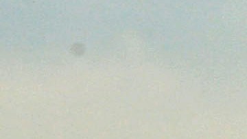 Ladrón quería robar un helicóptero en un aeropuerto de California pero estrelló la aeronave