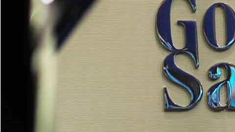 La reducción en el número de créditos que otorgan los bancos alimentaria la probabilidad de que surja una recesión en la economía