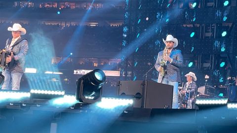 La Fiera de Ojinaga se presentaron en el Rodeo de Houston ante 70 mil personas