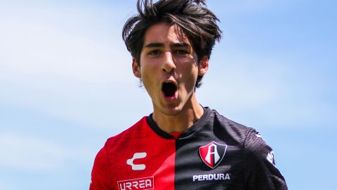 Santiago Rafael Márquez, durante un encuentro con Atlas Sub-18.