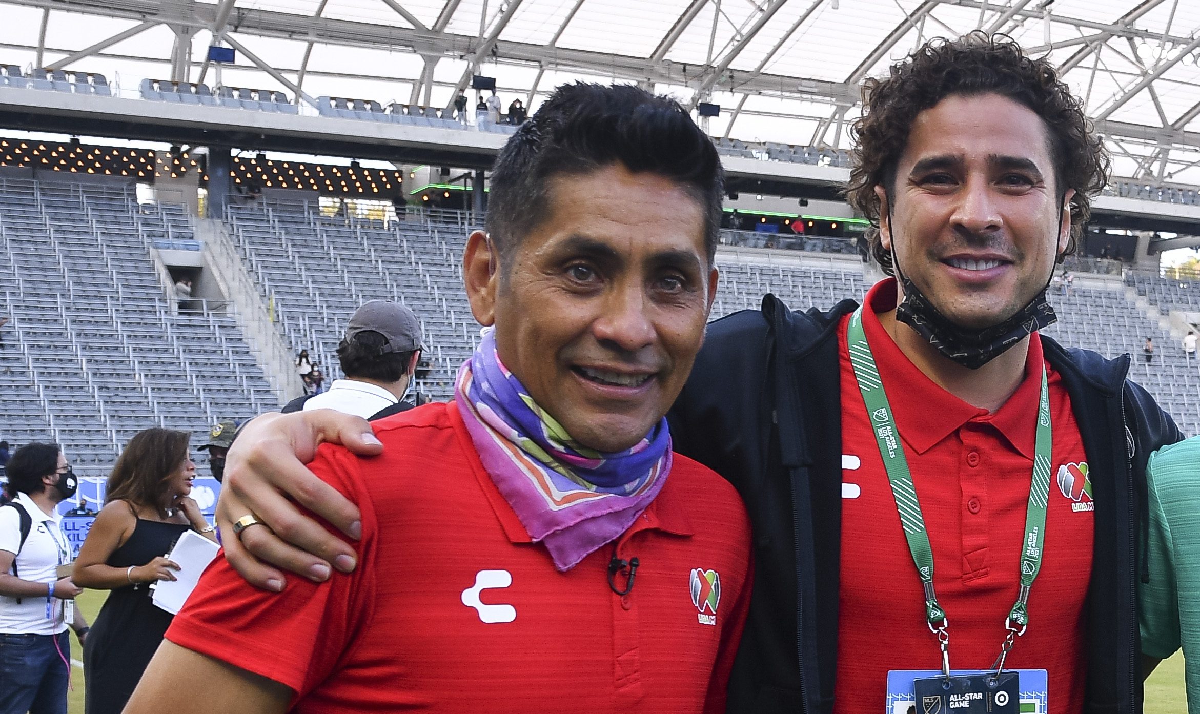 Los Mexicanos Guillermo Ochoa Y Jorge Campos Están Entre Los Mejores 50 Arqueros De La Historia 7980