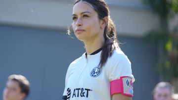 Scarlett Camberos en su época como goleadora y capitana del Club América femenil.