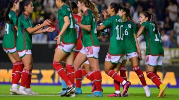 Jugadoras de la Selección Nacional de México Femenil.