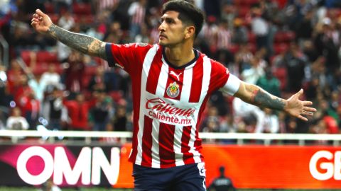 Pocho Guzmán, atacante de Chivas de Guadalajara.