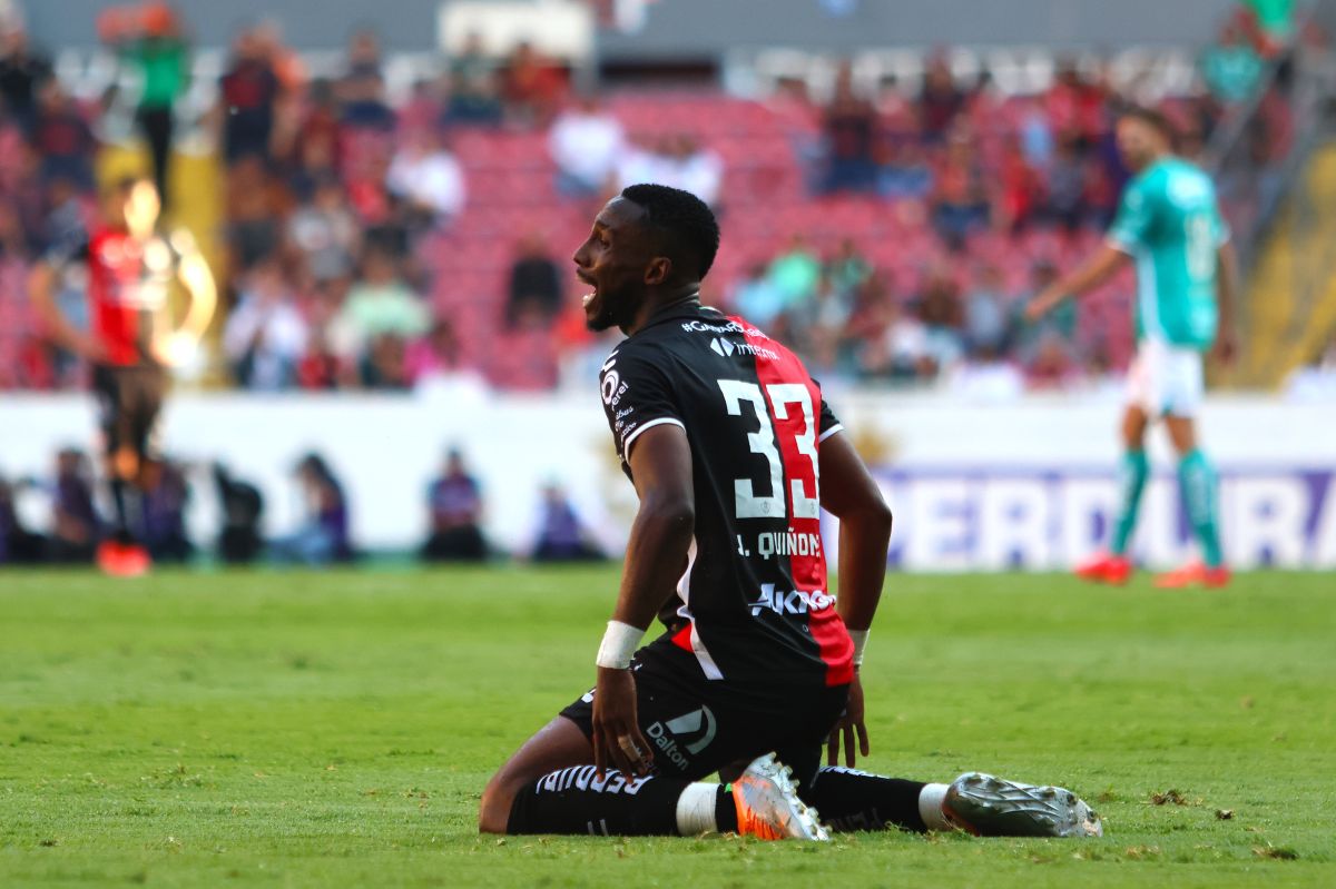 Bombazo Para El Club América Julián Quiñones Fue Presentado Como Nuevo Jugador De Las Águilas 1069