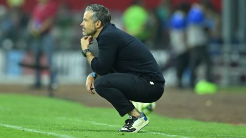 Rafael Puente Jr. entrenador de Pumas de la UNAM.