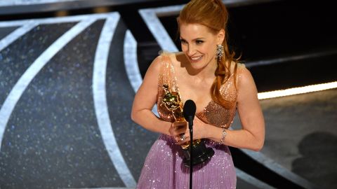 Jessica Chastain, actriz de The Eyes of Tammy Fave" en los Premios Oscar 2023.