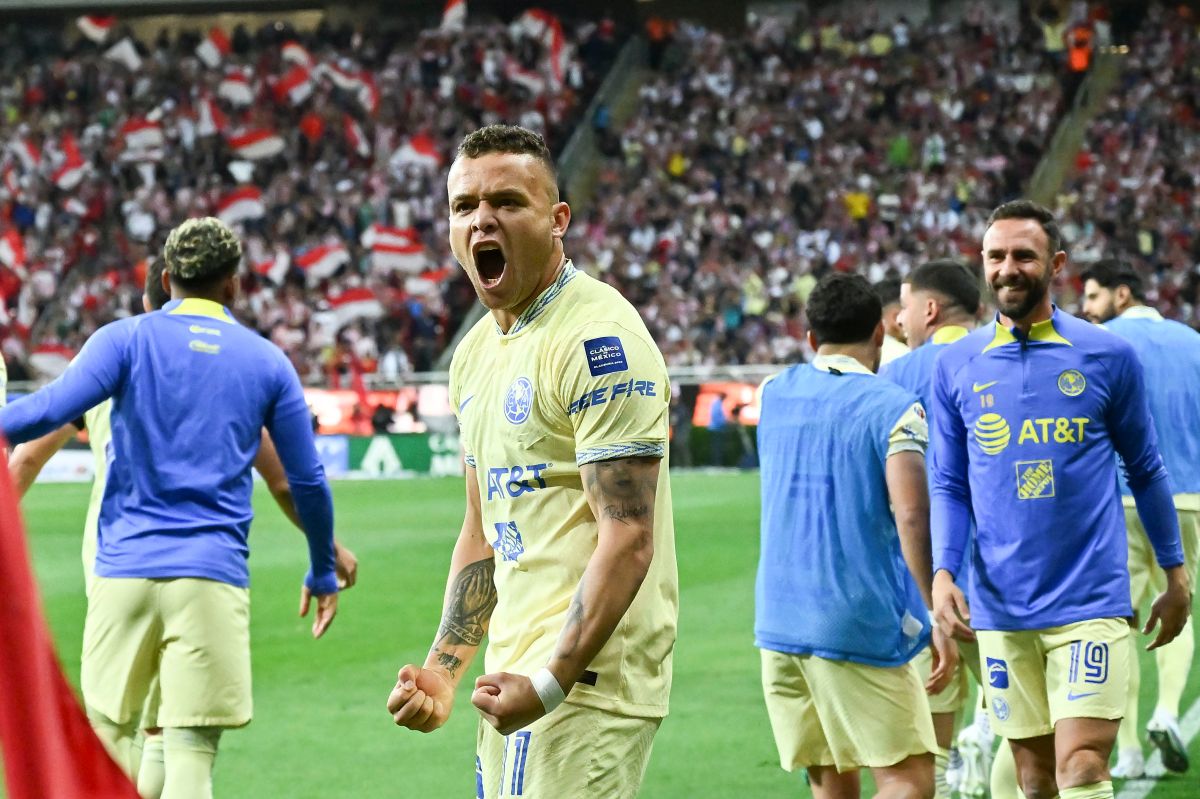 Las Águilas Del América Golean A Las Chivas En Su Casa Y Se Llevan El Clásico Nacional De La 4908