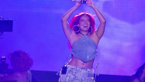 Karol G, cantante colombiana de género urbano, en un concierto en Puerto Rico.