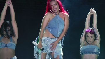 Karol G durante un concierto en Puerto Rico.