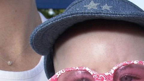 Padres argentinos pasan por una odisea para diferenciar a sus gemelos