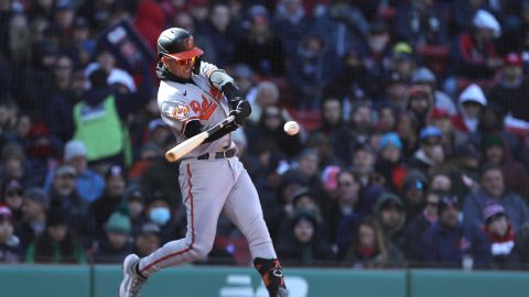 Ramón Urías sonó el primer cuadrangular mexicano de la temporada 2023 de la MLB.
