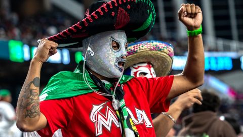La afición apoyó a su selección de México durante todo el Clásico Mundial de Béisbol.