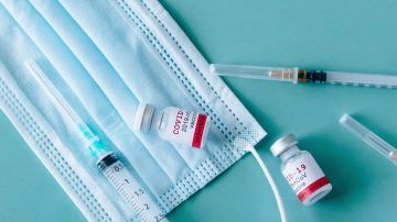 La OMS cambió sus recomendaciones para la vacuna de COVID-19: qué debemos saber