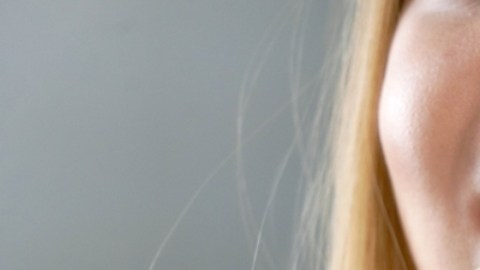 Cuál es la forma correcta de limpiar tus dientes y evitar el sarro