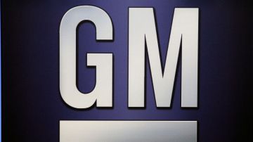 Imagen del logotipo de General Motors en color azul y blanco.
