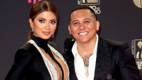 Kimberly Flores recibe duras críticas en TikTok.