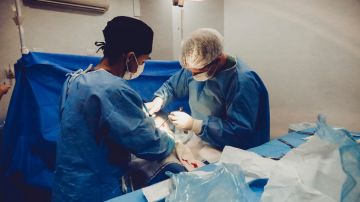 Cirugía laparoscópica: qué es y cuándo podemos confiar en ella