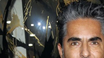 Raúl Araiza intentó seducir a Rebecca Jones.