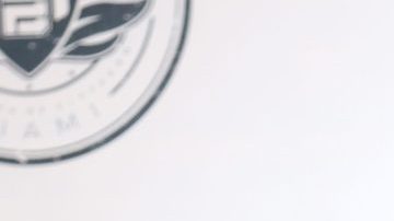 Aylin Mujica no pone etiquetas a su relación con Rey Grupero.