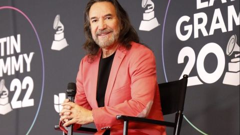 Marco Antonio Solís apoya las carreras de sus hijas Mar y Alison.