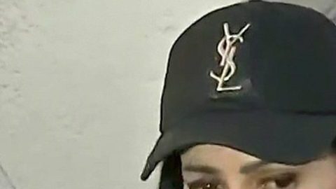 Maribel Guardia no quiere desprenderse de las cenizas de Julián Figueroa.