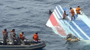 Absuelven a Air France y Airbus por el accidente del vuelo Río-París en el que murieron 228 personas en 2009