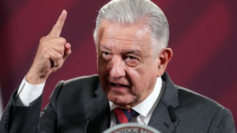 AMLO denuncia que su gobierno es espiado por el Pentágono y que la DEA está filtrando información a medios