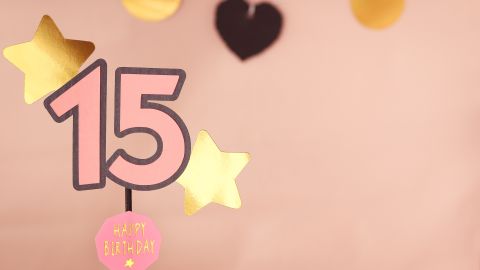 5 ideas para los recuerdos de tus quinceaños que no te costarán mucho dinero