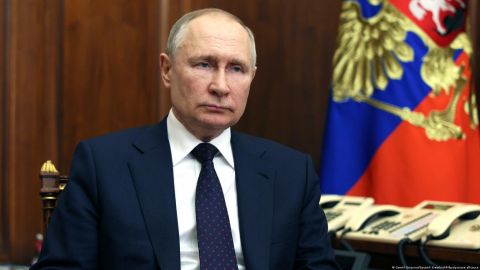 Putin acusa a Occidente de ayudar a Kiev en atentados terroristas y sabotajes