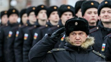Rusia aprueba una ley que prohíbe abandonar el país a los llamados a filas