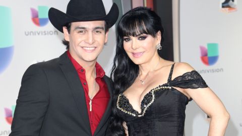 Maribel Guardia habla de las cenizas de su hijo Julián Figueroa | Mezcalent.