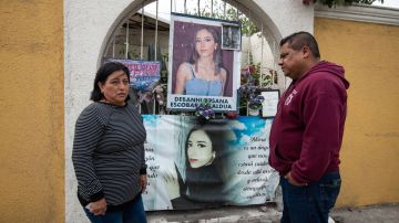 Padres de Debanhi Escobar piden justicia al cumplirse un año de la muerte de la joven mexicana