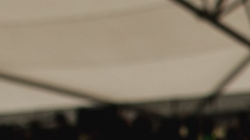 Carlos Vela celebrando un gol con la playera del LAFC en la MLS.