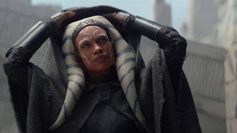 Rosario Dawson como Ahsoka Tano en "Ahsoka", la próxima serie de Star Wars.